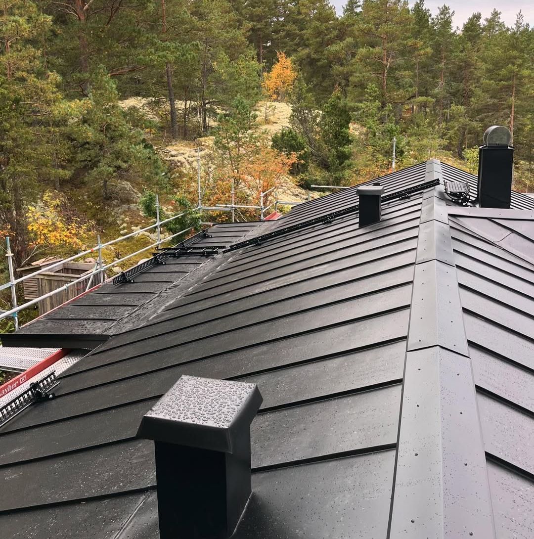 Plåttak med detaljer av TG Plåtslagare i Söderköping